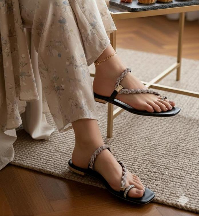 sparking twisted strap toe ring flat sandals for women