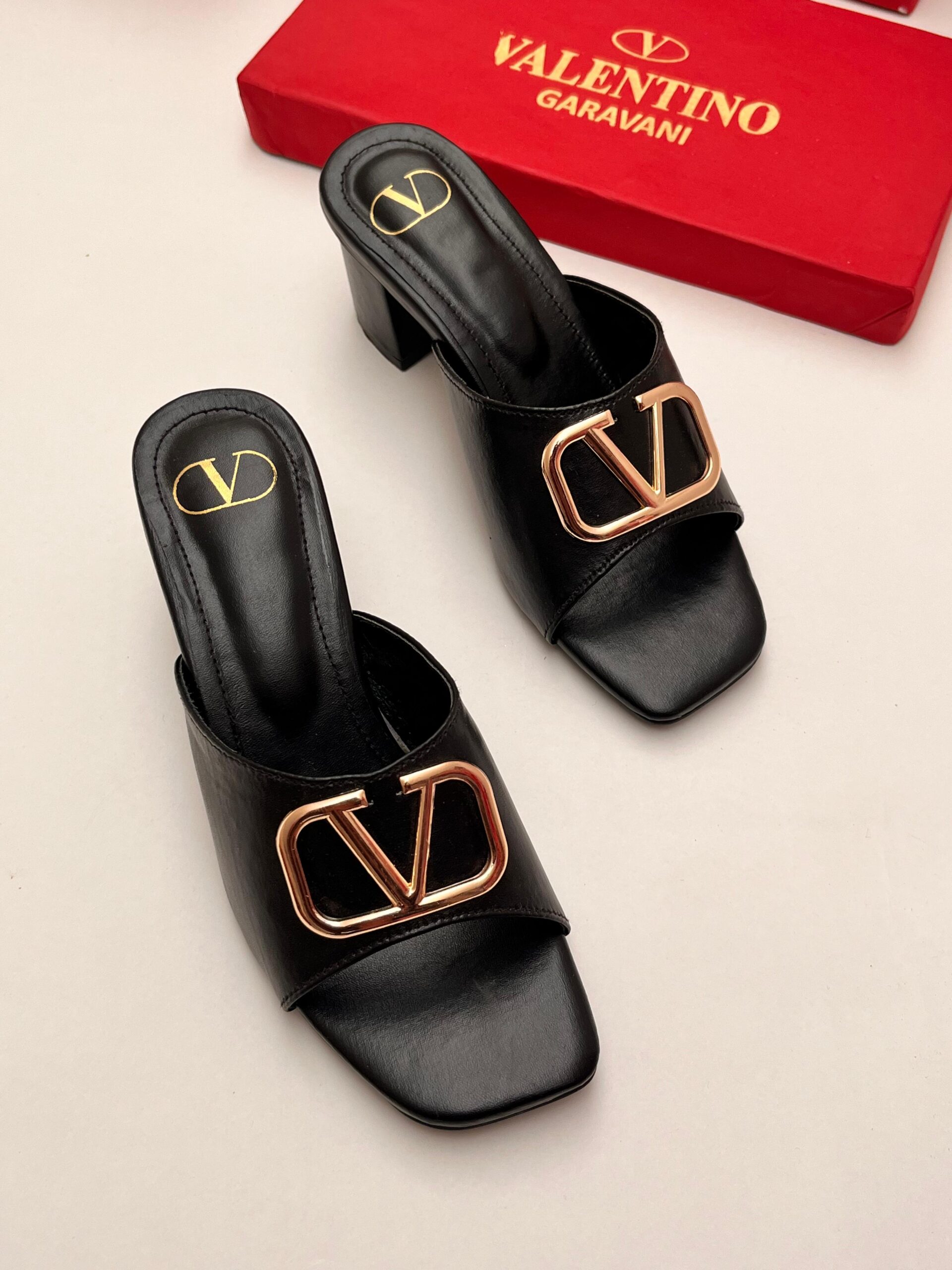 Luxury Elegant V-Logo Block Heel Slide Sandals